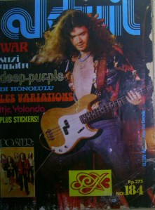 Penampakan salah satu edisi Majalah Aktuil, tempat lahirnya gerakan Puisi Mbeling.